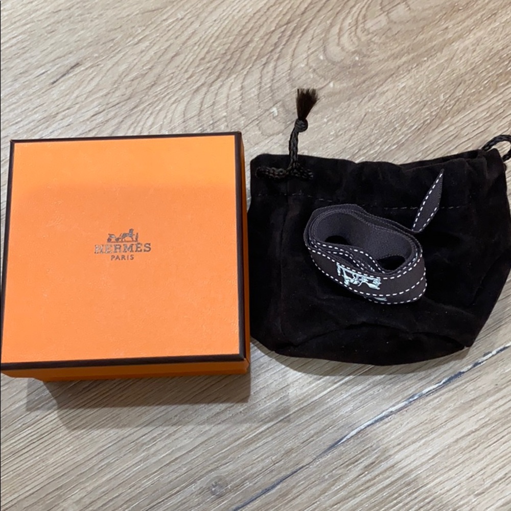 Hermes bracelet empty box 3.5 x 3.5 x 2